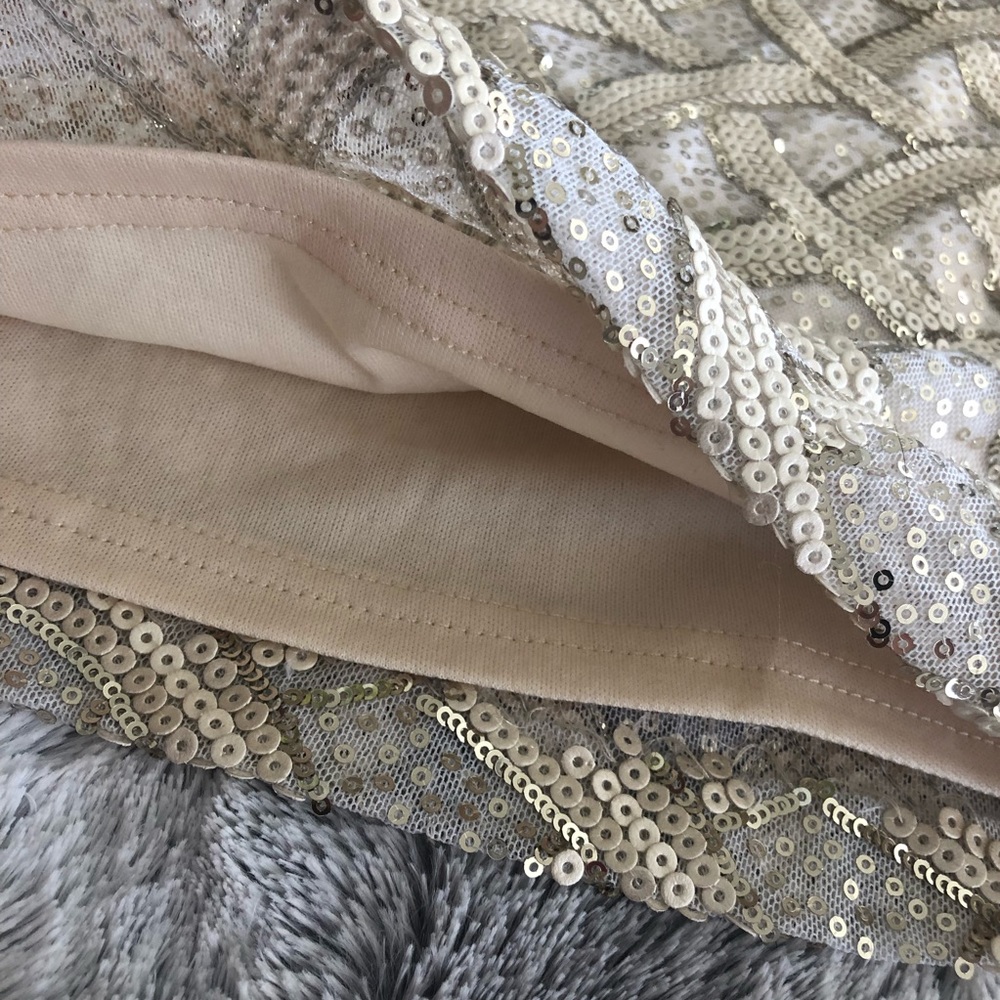 Beige and Gold Sequin Skirt - Picture 5 of 6